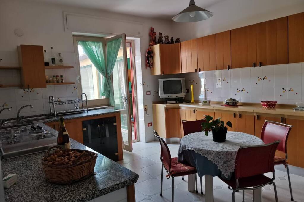 Da Agnese Holiday Home In Bosa Sardegna! エクステリア 写真